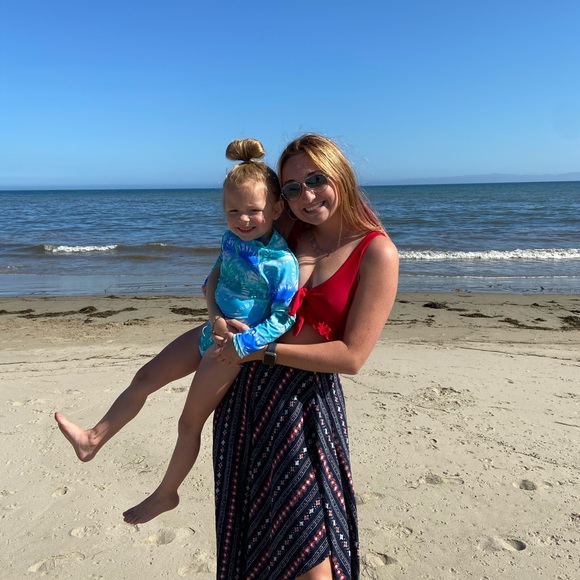 Meet your Posher, Cambryn - Picture 1 of 1